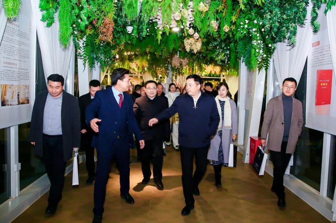 凝聚嘉彰 再创辉煌 —— 2021年度工作报告暨2022新春团圆会成功举行
